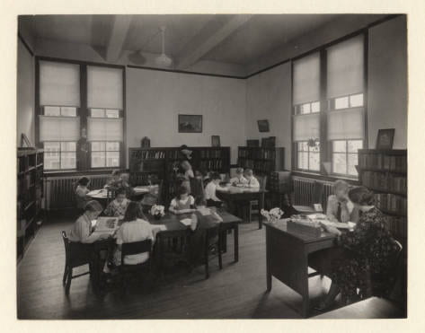 Photograph of the campus elementary school library in 1933