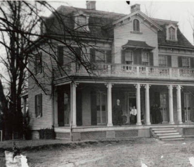 The Allen house serving as Caretaker's Cottage in 1917.