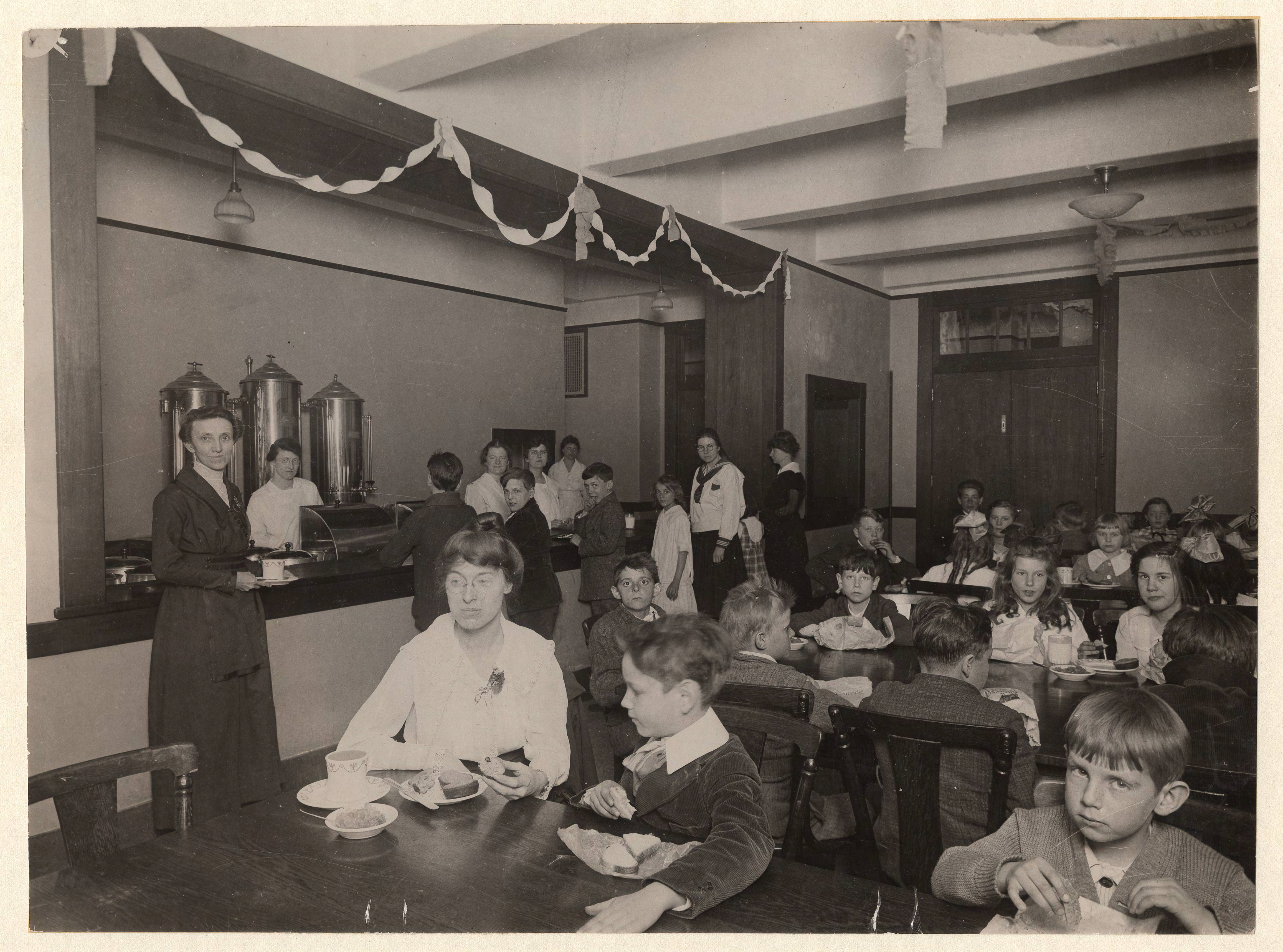 The cafeteria in Stephens Hall.